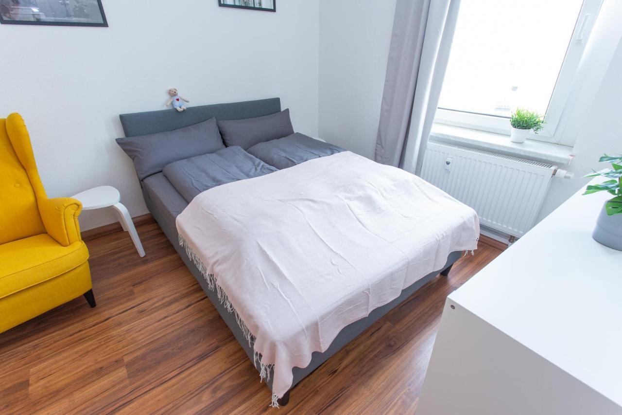 Full House Studios - Ls69 Apartments Halle  Bagian luar foto