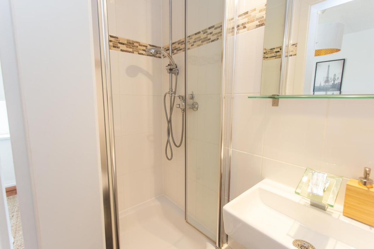 Full House Studios - Ls69 Apartments Halle  Bagian luar foto