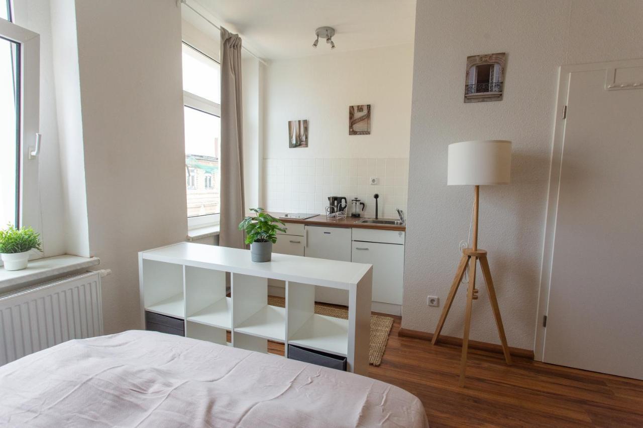 Full House Studios - Ls69 Apartments Halle  Bagian luar foto