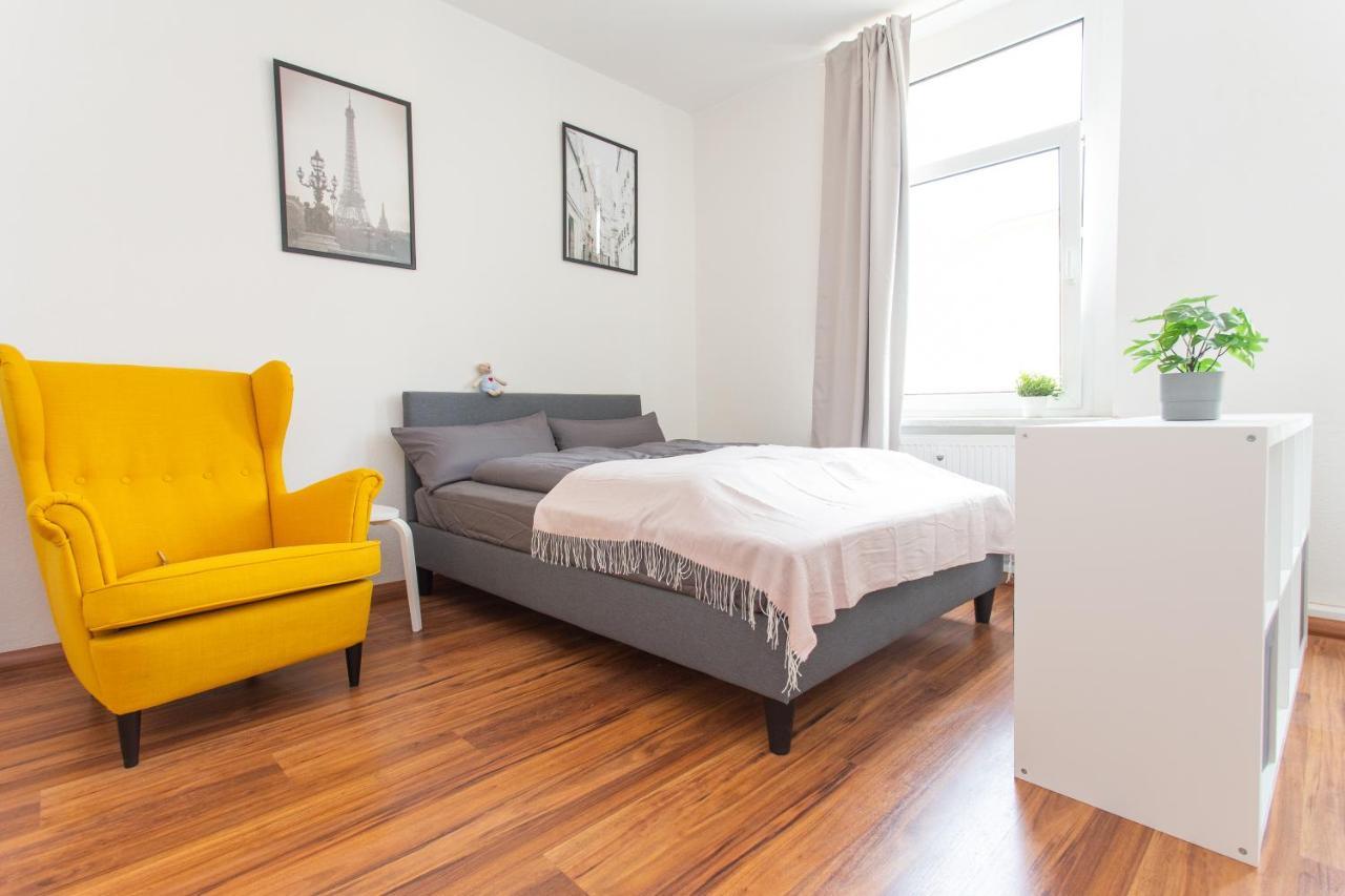 Full House Studios - Ls69 Apartments Halle  Bagian luar foto