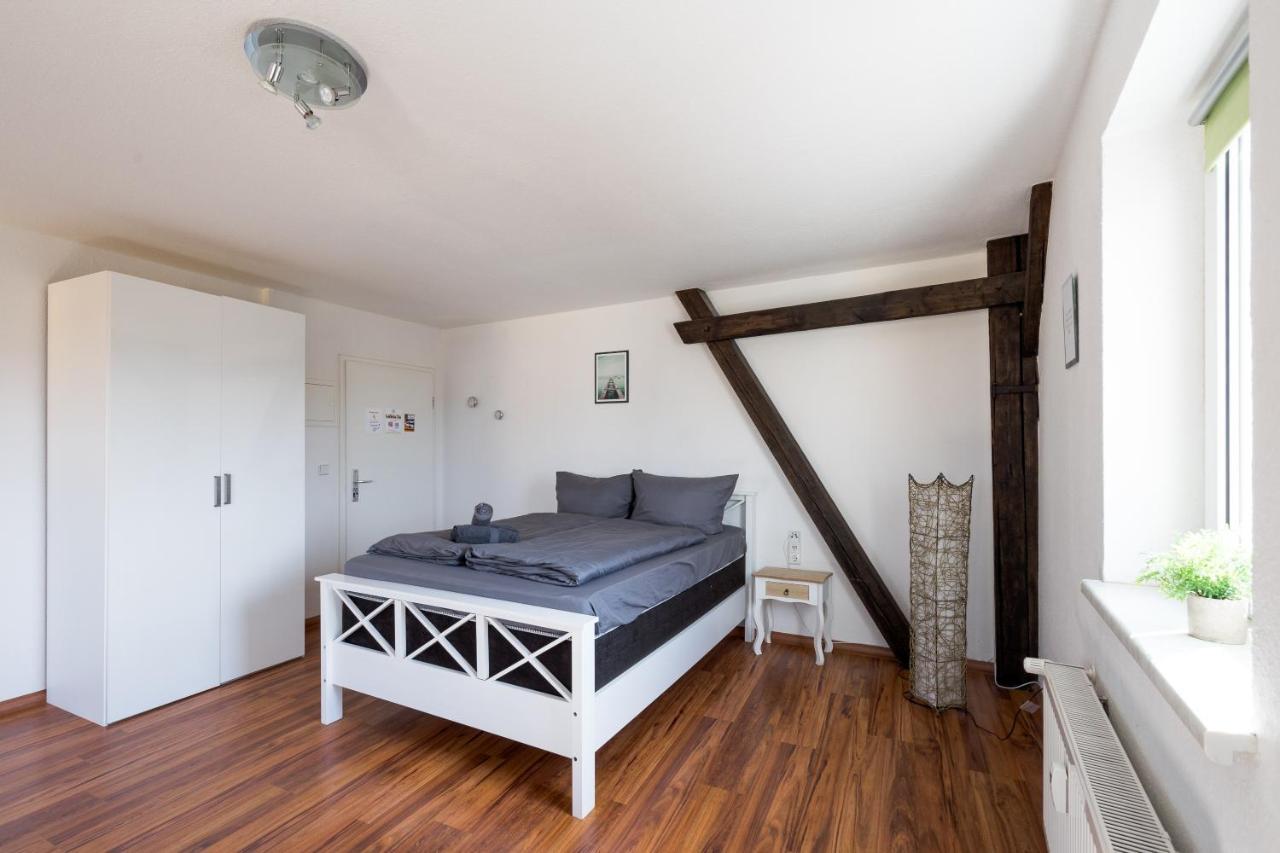 Full House Studios - Ls69 Apartments Halle  Bagian luar foto