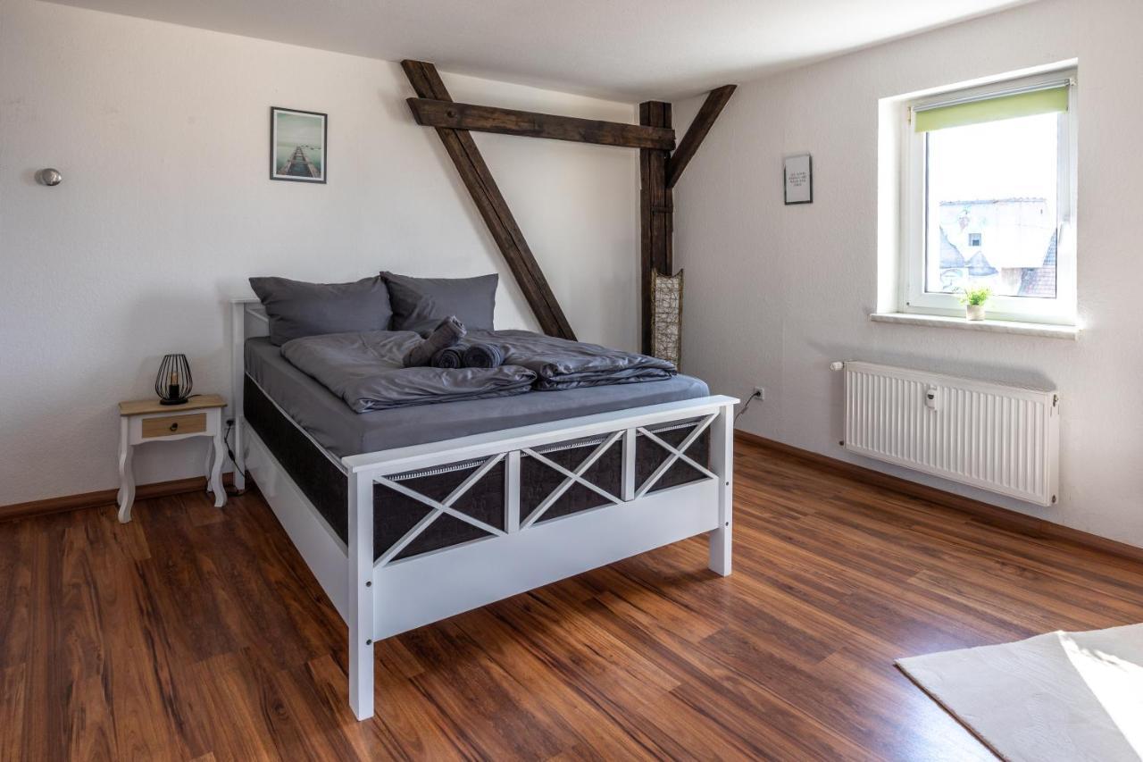 Full House Studios - Ls69 Apartments Halle  Bagian luar foto