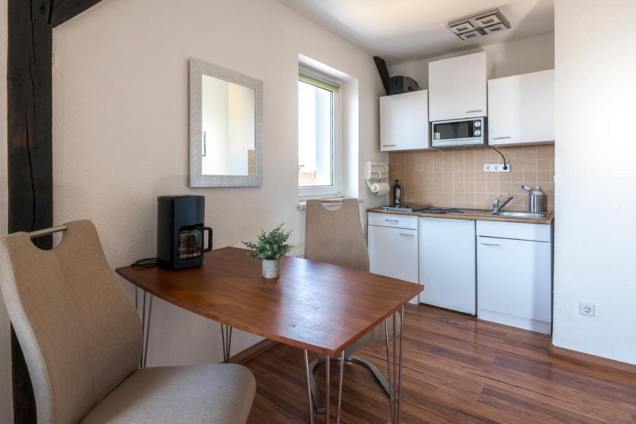 Full House Studios - Ls69 Apartments Halle  Bagian luar foto